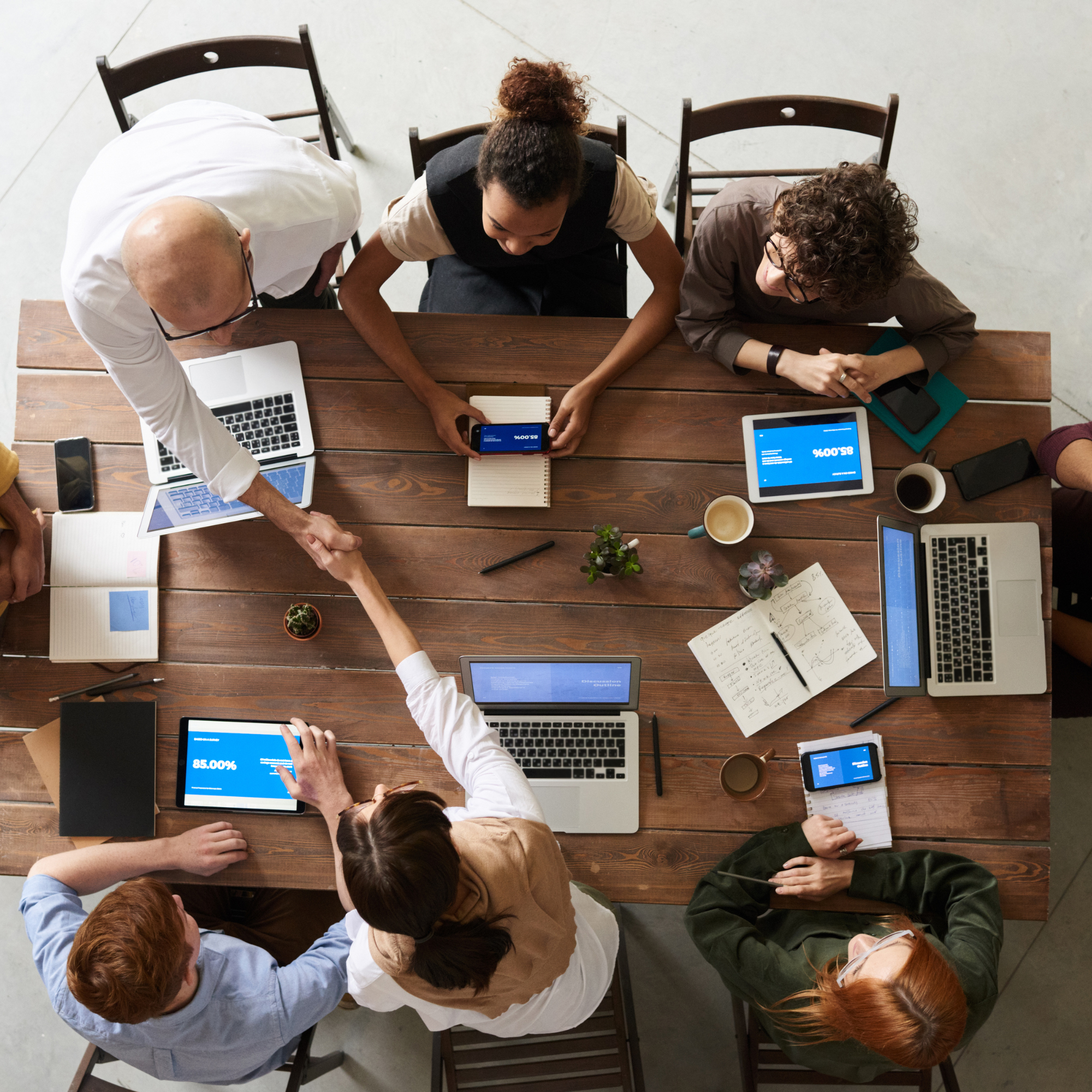 Discover how AI in outsourcing improves productivity, streamlines workflows, and helps businesses build more efficient remote teams. - Cybalink Solutions